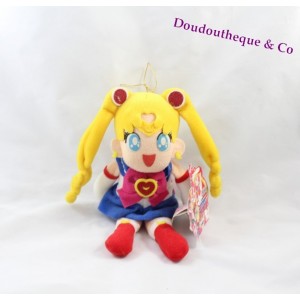 Peluche manga Sailor Moon BANPRESTO 19 cm