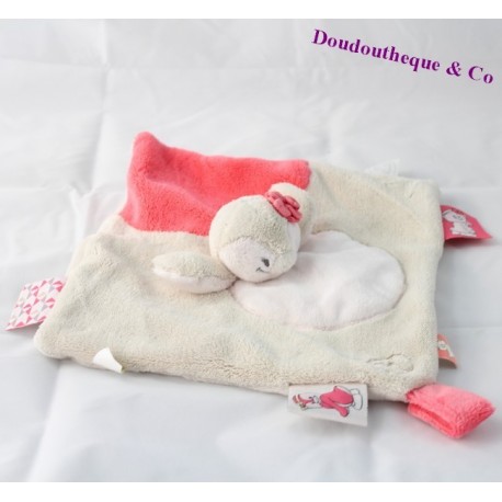 Doudou plat Daisy pingouin NOUKIE'S Daisy et Coco beige rose 25 cm