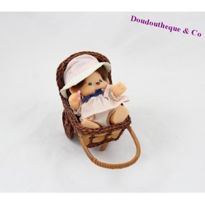 Figurine articulée bébé singe SEKIGUCHI Kiki le vrai robe chapeau landeau osier 13 cm