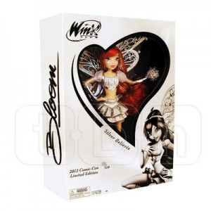 Muñeca de edición limitada de colección comic-con de Bloom Winx Club plata