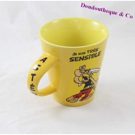 Ceramic mug Astérix y oBIX PARC ASTERIX I am... Amarillo 11 cm