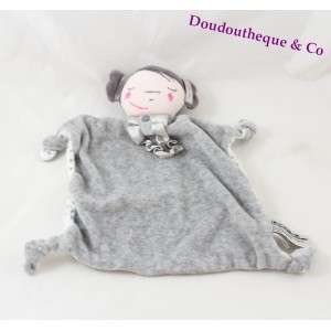 Doudou flat doll TAPE A OEIL girl gray polka dots 20 cm