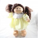 Vintage Puppe CABBAGE PATCH KIDS braun Kleid gelb 40 cm