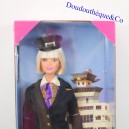 Poupée mannequin Barbie MATTEL Pilote Commandant de bord valise passeport 30 cm