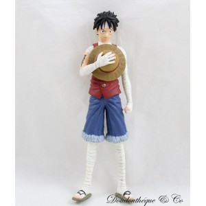 Figurine Luffy ONE PIECE Monkey D.Luffy bandages et chapeau de paille pvc 13 cm