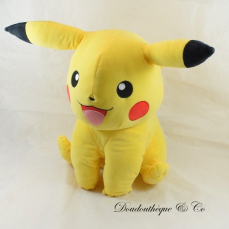 Peluche Pikachu WCT Pokémon jaune éclair 45 cm