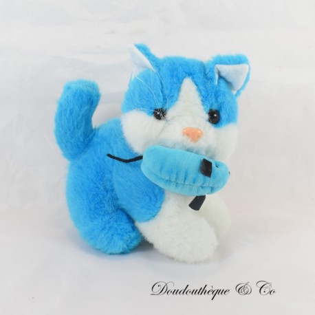 Gatto di peluche blu e bianco SANDY che tiene un topo 20 cm