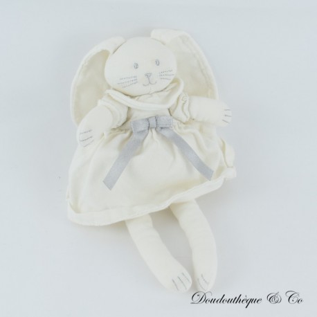 Kaninchen Kuscheltier PETIT BATEAU weißes Kleid grau silber 25 cm Kaninchen Kuscheltier PETIT BATEAU weißes Kleid grau silber 25 cm