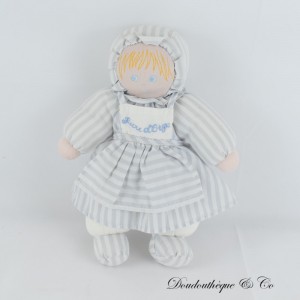Puppendecke CANDY CANE Blondes blaues Augenkleid und Schürze weiß gestreift grau 25 cm
