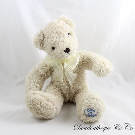 Stoffbär CUDDLE AND KISS beige Schleife um den Hals Stoffbär CUDDLE AND KISS beige Schleife um den Hals