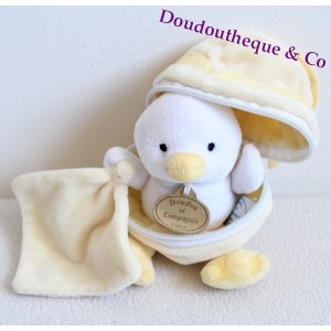 Doudou poussin et son mouchoir dans sa coquille BABY NAT